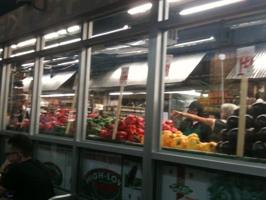 Manhattan Fruit Exchange by null