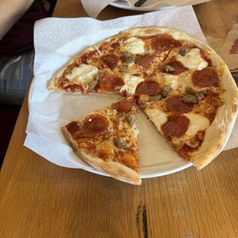 MOD Pizza - Build your own combo pizza - Pizza Near Me - West Sacramento, California MOD Pizza - Build your own combo pizza - Pizza Near Me - West Sacramento, California