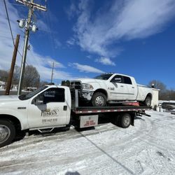 King’s Towing - Need your Dually truck towed?, we got you. Necesita que le movamos su Dually?, Llámenos.