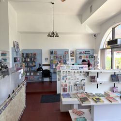 Dym - Books & Boba - Inside bookstore