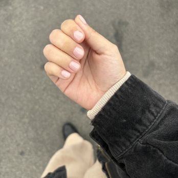 Cal Nails - Mani - Nail Salons Near Me - Fontana, California