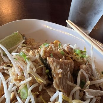 Andaman Asian Bistro - Pork L1. Pad Thai Lunch - Sushi Bars Near Me - St. Augustine, Florida