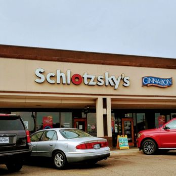 Schlotzsky's - cars parked in front of a store - Sandwiches Near Me - Amarillo, Texas Schlotzsky's - cars parked in front of a store - Sandwiches Near Me - Amarillo, Texas