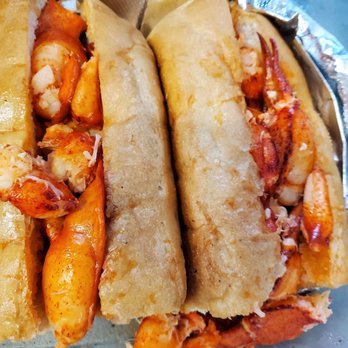 Pauli's - 140z lob roll - Sandwiches Near Me - Boston, Massachusetts Pauli's - 140z lob roll - Sandwiches Near Me - Boston, Massachusetts