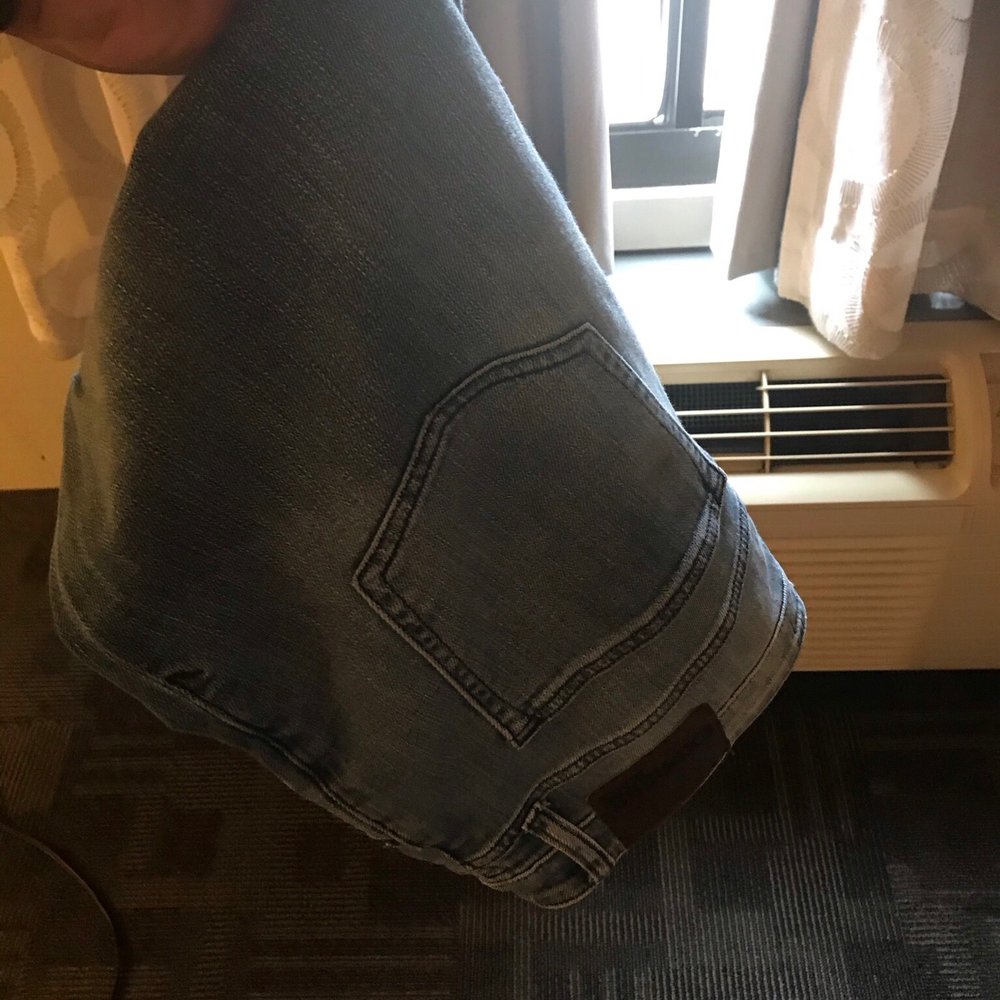 816 Hotel #KCexperience - Soaked clothing and carpet - Hotels Near Me - Kansas City, Missouri 816 Hotel #KCexperience - Soaked clothing and carpet - Hotels Near Me - Kansas City, Missouri