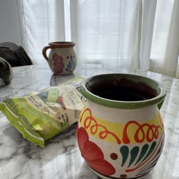mugs of cafe de olla which