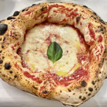 Piccolo Buco - Margherita - Italian Near Me - Rome, RM Piccolo Buco - Margherita - Italian Near Me - Rome, RM