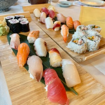 Kisaku Sushi - Sushi Bars Near Me - Seattle, Washington