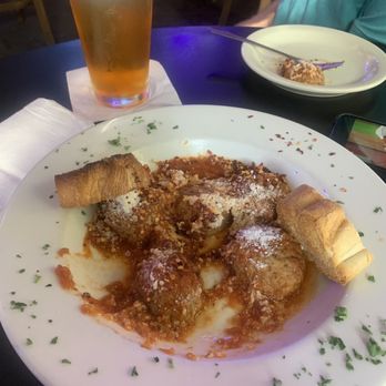 The Loon Bar & Grill - Meatballs n beer - Bars Near Me - Dallas, Texas The Loon Bar & Grill - Meatballs n beer - Bars Near Me - Dallas, Texas