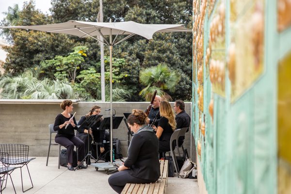 Left Coast Quintet by null