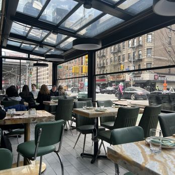 Zoi Mediterranean Ues - Patio seating - Mediterranean Near Me - New York, New York Zoi Mediterranean Ues - Patio seating - Mediterranean Near Me - New York, New York