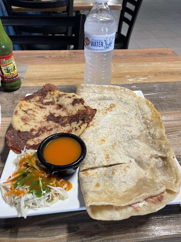 EL PULGARCITO RESTAURANT & BAR Updated October 2024 29 S Dixie Hwy