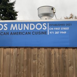 Dos Mundos | First Street