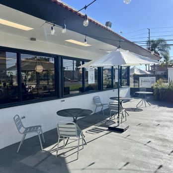 Da Vien Coffee - Outdoor seating - Coffee & Tea Near Me - Stanton, California Da Vien Coffee - Outdoor seating - Coffee & Tea Near Me - Stanton, California