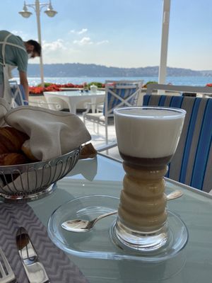 Aqua Restaurant by null