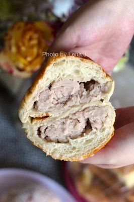 Chiu Quon Bakery by null