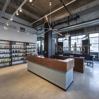 IVEY - Reception and retail - Hair Salons Near Me - Ann Arbor, Michigan