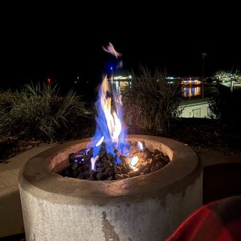 Flying Flags Avila Beach - Bonfire night overlooking ocean - RV Parks Near Me - Avila Beach, California