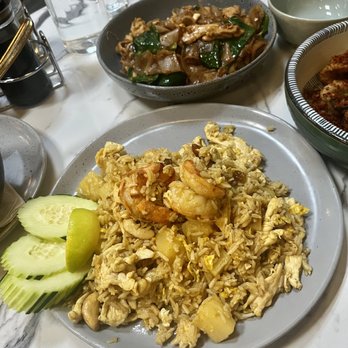 Kin Long Beach - Thai Near Me - Long Beach, California