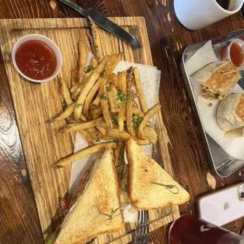 Detour Coffee - Turkey sandwich - Coffee & Tea Near Me - Arlington, Virginia