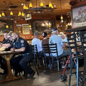 Blackburn's BBQ - locals 'n lunch - Barbeque Near Me - Eagle Lake, Florida