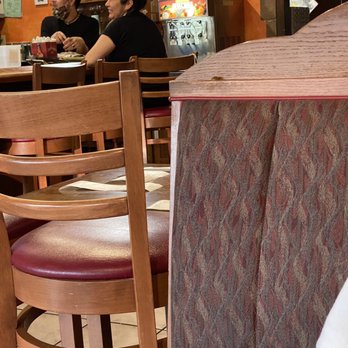 Mexican Table - Employees not wearing their masks and risking the health of their customers - Mexican Near Me - Hockessin, Delaware Mexican Table - Employees not wearing their masks and risking the health of their customers - Mexican Near Me - Hockessin, Delaware