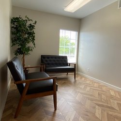 Natasha Mandula, DPM - Crown Foot & Ankle - Waiting room