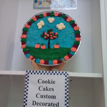Blondie's Cookies - a cake decorated like a tree - Bakeries Near Me - Fort Wayne, Indiana