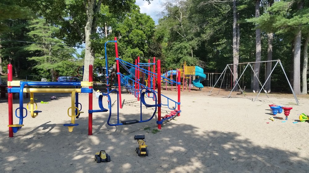 DR. WALTER A. GRIFFIN PLAYGROUND Updated October 2024 85 Ames St