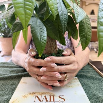C'est la Vie Pedispa - Nail Salons Near Me - Panama City, Florida