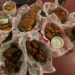 Buffalo's Wings N' Things - Chicken Wings + Mini Burgers