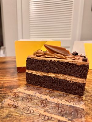 Porto's Bakery and Cafe by null