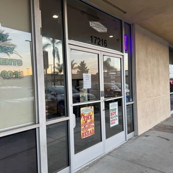 Starbread Bakery - Starbread Bakery entrance - Bakeries Near Me - Cerritos, California
