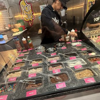 Pop Pops Fabulous Paleta - Toppings! - Ice Cream & Frozen Yogurt Near Me - San Diego, California