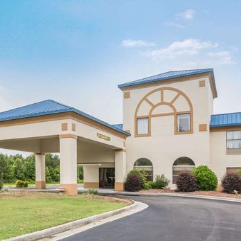 Days Inn by Wyndham Selma - Days Inn Selma - Hotels Near Me - Selma, North Carolina Days Inn by Wyndham Selma - Days Inn Selma - Hotels Near Me - Selma, North Carolina
