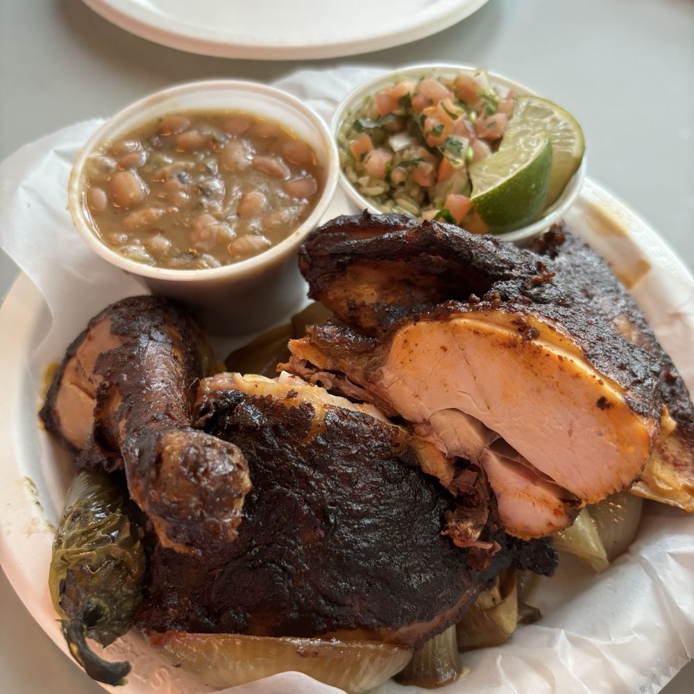 Little Rey - Pollo al carbon - Tex-Mex Near Me - Houston, Texas Little Rey - Pollo al carbon - Tex-Mex Near Me - Houston, Texas