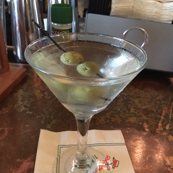 Sam Snead's Tavern - Dirty martini - Seafood Near Me - Naples, Florida Sam Snead's Tavern - Dirty martini - Seafood Near Me - Naples, Florida