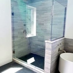 Lee County Glass & Mirror - shower doors