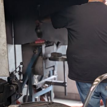 A & M Precious Metals - Gold Buyers Near Me - Los Angeles, California