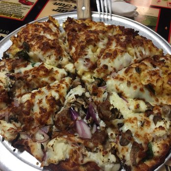 Billy Q's - Pizza Near Me - Palm Desert, California