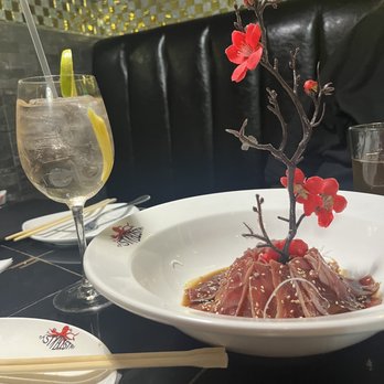 Tasty Bistro - Tuna appetizer - Sushi Bars Near Me - Crystal Lake, Illinois Tasty Bistro - Tuna appetizer - Sushi Bars Near Me - Crystal Lake, Illinois