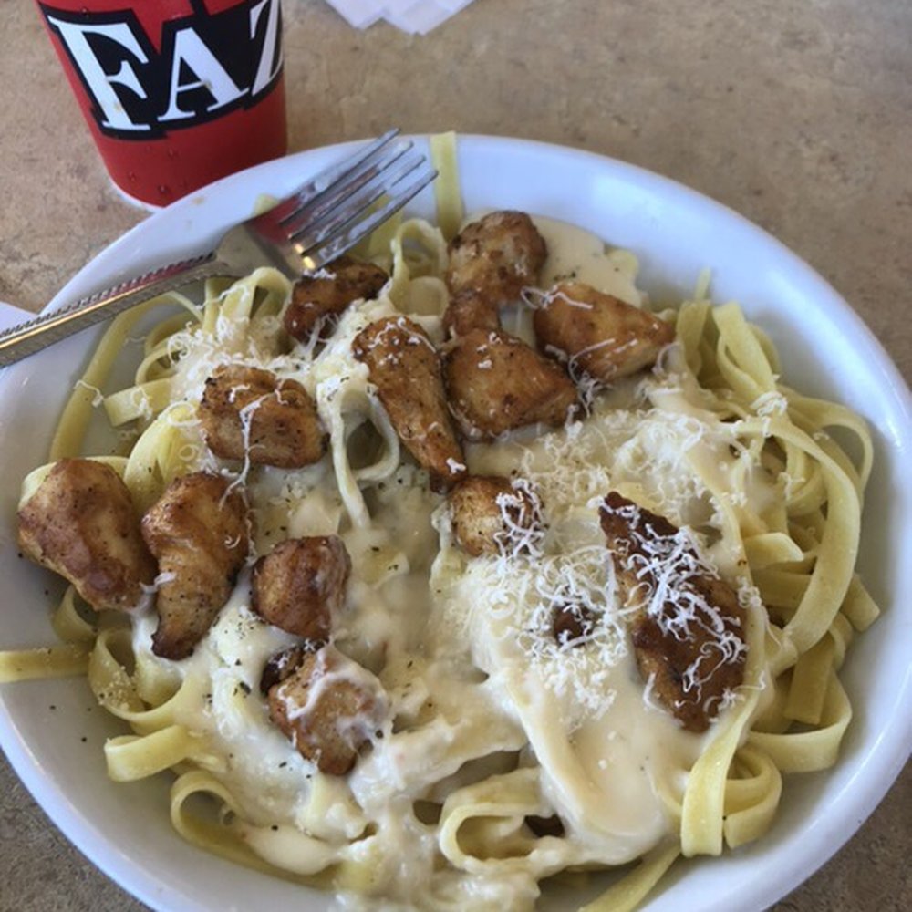Fazoli's - Chicken Fettuccini Alfredo - Pizza Near Me - San Antonio, Texas Fazoli's - Chicken Fettuccini Alfredo - Pizza Near Me - San Antonio, Texas