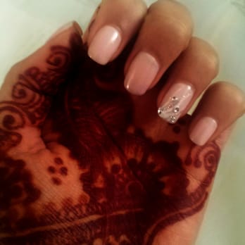 Best Nails - Perfect gel Mani with great contrast to my henna! - Nail Salons Near Me - San Jose, California Best Nails - Perfect gel Mani with great contrast to my henna! - Nail Salons Near Me - San Jose, California