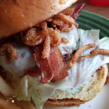 Applebee's Grill + Bar - Whiskey burger with onion rings crumbs! - American Near Me - Brooklyn, New York Applebee's Grill + Bar - Whiskey burger with onion rings crumbs! - American Near Me - Brooklyn, New York