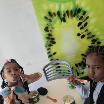 Yogurtland - Kids at yoyo land - Ice Cream & Frozen Yogurt Near Me - Las Vegas, Nevada