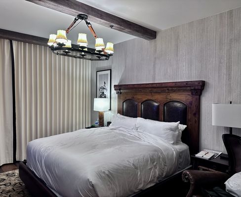 Hotel Drover, Autograph Collection