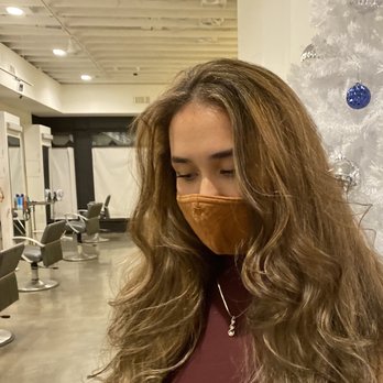 Arlene Long at Serandi Salon - Hair Stylists Near Me - Laguna Beach, California
