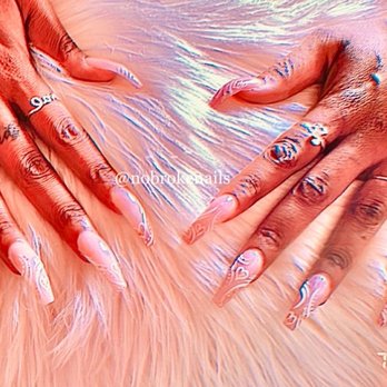 Q Nails - 90's Bling - Nail Salons Near Me - Atlanta, Georgia