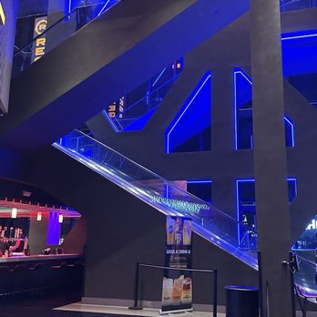 REGAL ESSEX CROSSING - Updated April 2025 - 348 Photos & 117 Reviews