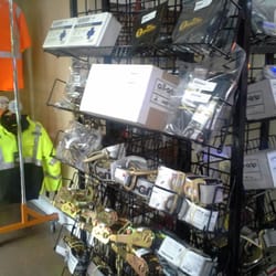 LED and Safety - All Grip tow truck & rigging accessories.